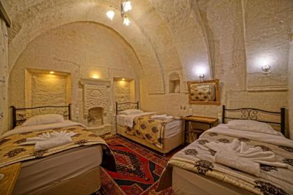 Melek Cave Hotel - image 18