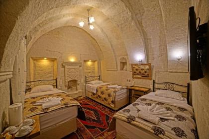 Melek Cave Hotel - image 19