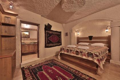 Local Cave House Hotel - image 20