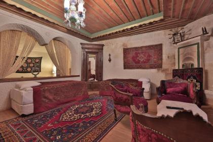 Local Cave House Hotel - image 6