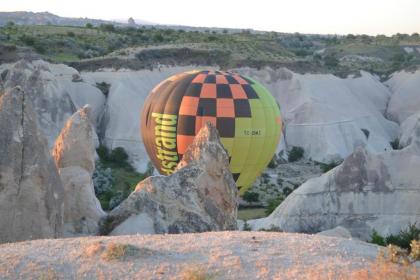 Coco Cave - image 10