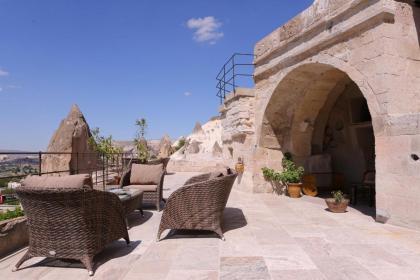 Village Cave House Hotel - image 14