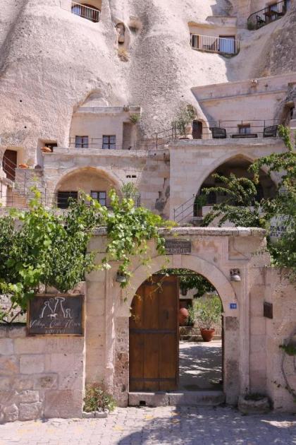 Village Cave House Hotel - image 17