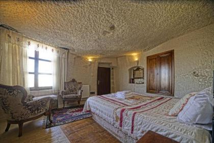 Village Cave House Hotel - image 4