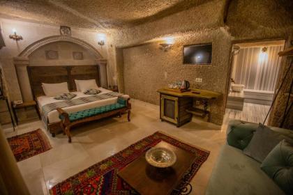 Divan Cave House - image 14