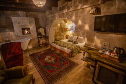 Divan Cave House - image 5