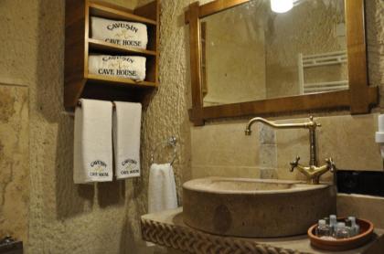 Çavuşin Cave House-Cappadocia - image 25