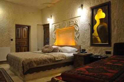 Çavuşin Cave House-Cappadocia - image 27