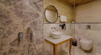 Concept Cave Suites - image 26