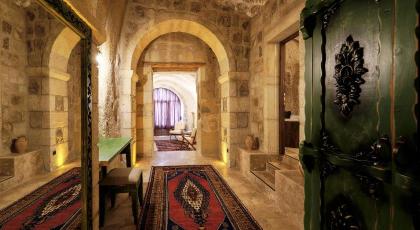 DOCTOR'S CAVE SUİTES - image 22