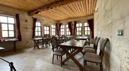 DOCTOR'S CAVE SUİTES - image 25