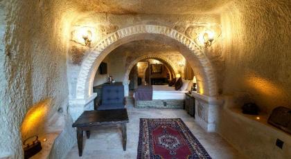 DOCTOR'S CAVE SUİTES - image 28
